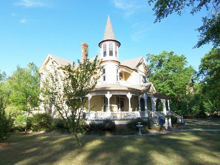 Victorian: Queen Anne photo