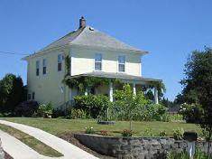 1896 Farmhouse photo