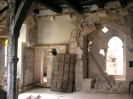 Main roon, passage to main bedroom