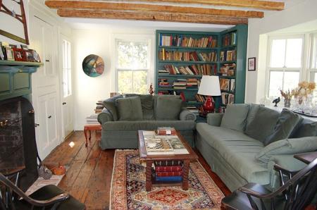 Cozy Family Room