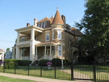 1893 Victorian: Queen Anne photo