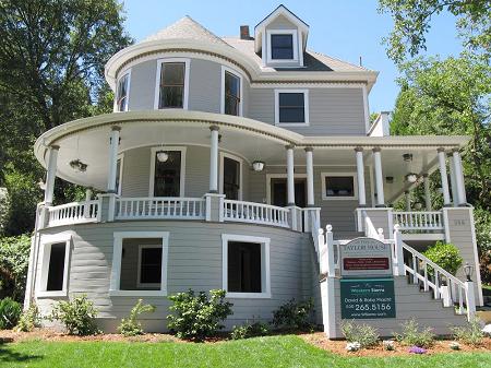 1895 Victorian: Queen Anne photo