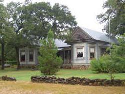 1900 Farmhouse photo