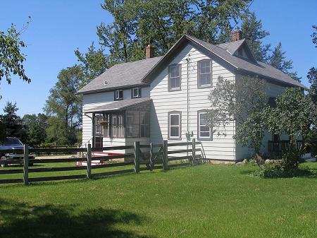 1900 Farmhouse photo