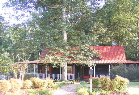 1880 Farmhouse photo