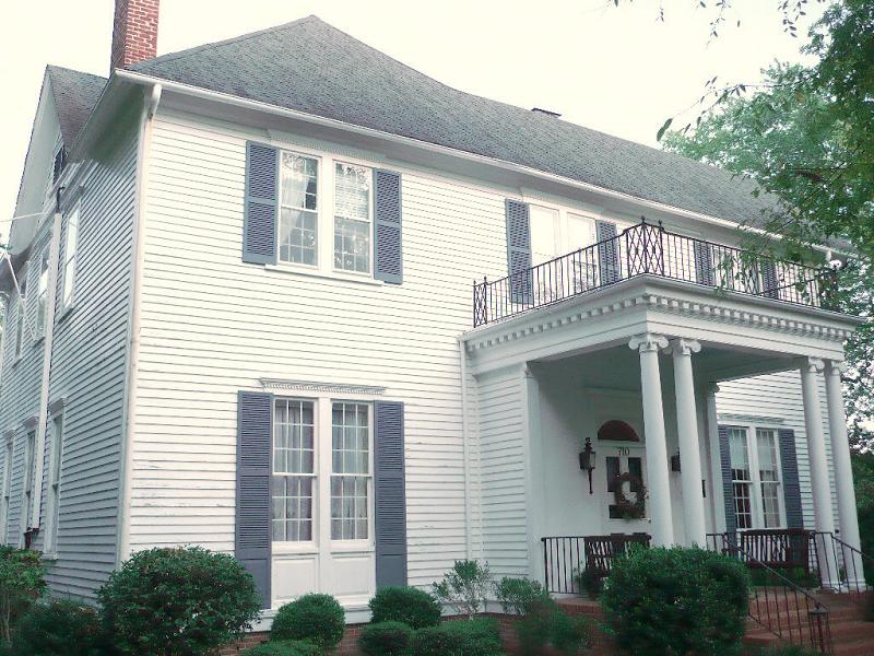 c. 1897 Victorian in Louisburg, North Carolina
