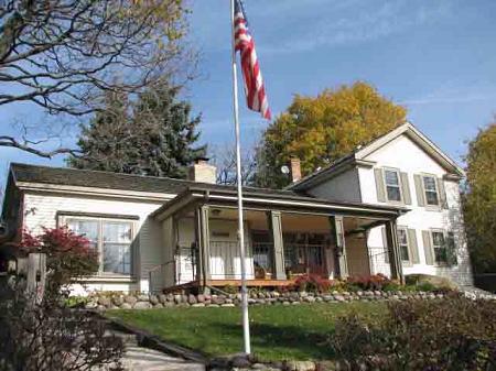 1860 Farmhouse photo