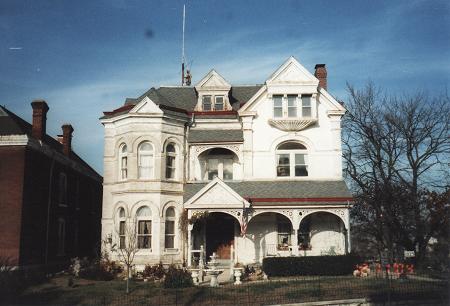 1887 Victorian: Queen Anne photo