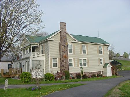 1900 Farmhouse photo