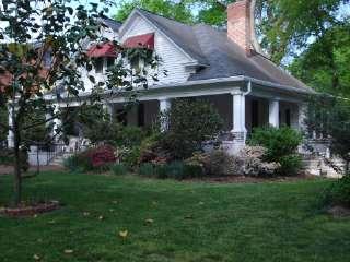 1900 Bungalow photo