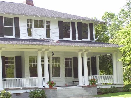 Exterior Front Detail