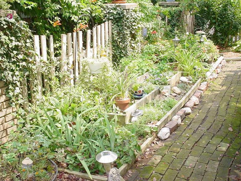 1916 Craftsman Foursquare in Crawfordsville, Indiana - OldHouses.com