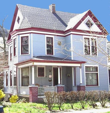 1892 Victorian: Queen Anne photo