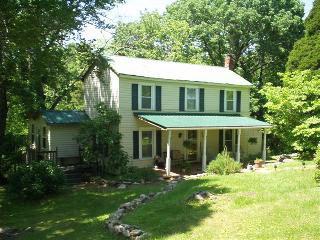 1900 Farmhouse photo