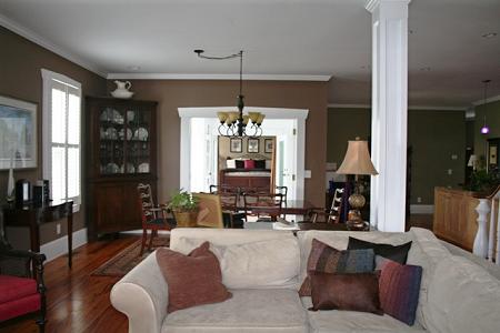 Spacious Family Room