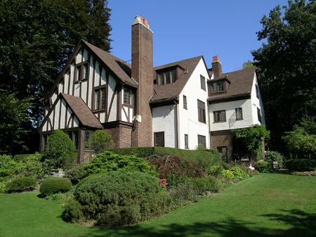 1923 Tudor Revival photo