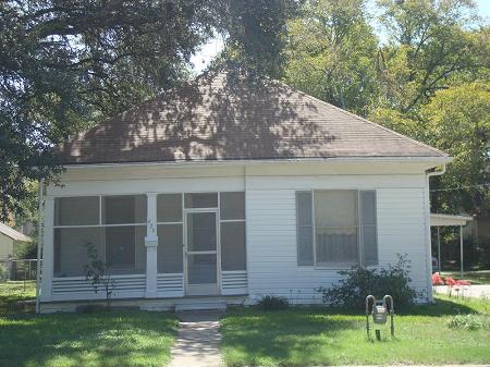 1920 Bungalow photo