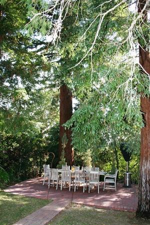 Outdoor Dining Room