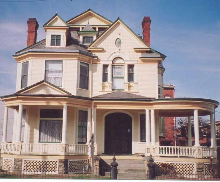 Frank McCoy House - Sistersville Historic District