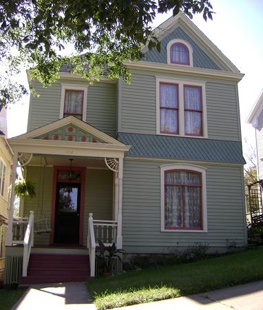 1894 Victorian: Queen Anne photo