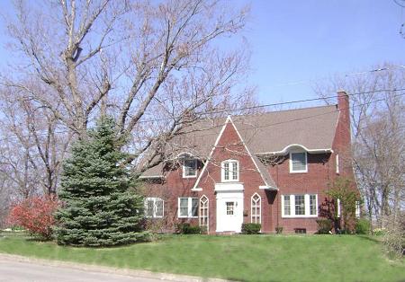 1926 Tudor Revival photo