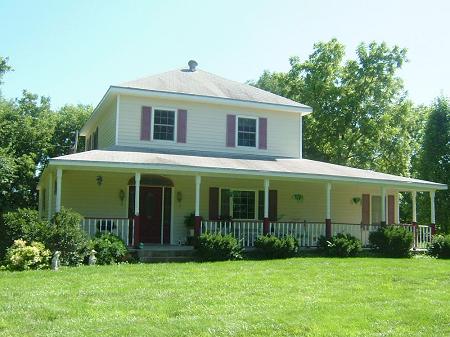 1900 Farmhouse photo