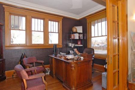 One of 6 office spaces