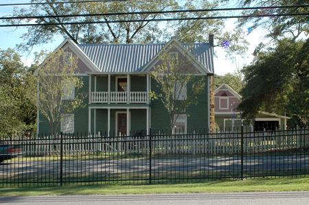 1862 Victorian: Queen Anne photo