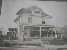 1905 American Foursquare photo