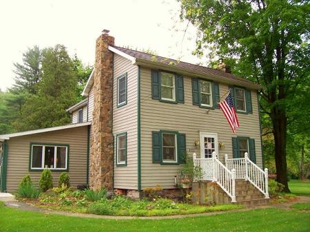 1860 Farmhouse photo