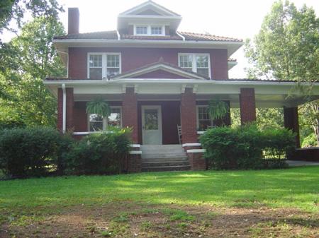 1922 American Foursquare photo