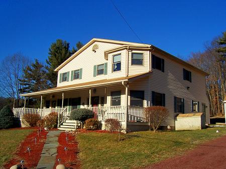 1920 Farmhouse photo