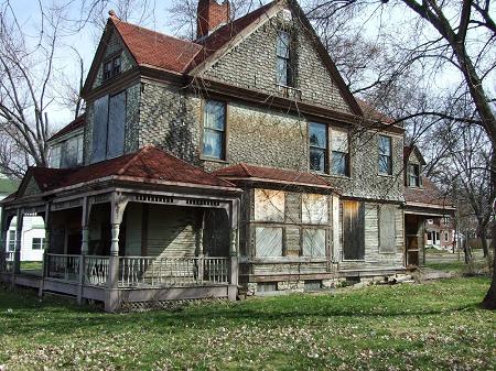 1890 Victorian: Queen Anne photo