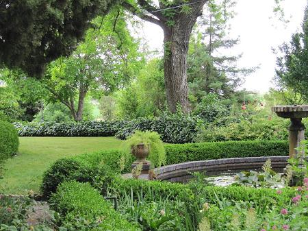 Grounds with one of the fountains