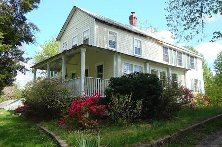 1906 Farmhouse photo