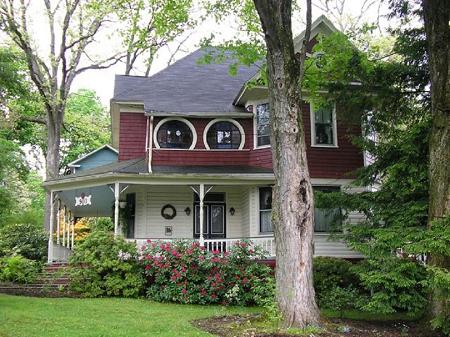 1895 Victorian: Queen Anne photo