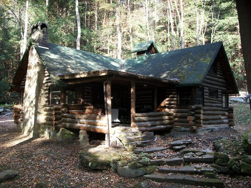 1947 Log Home in Cooksburg, Pennsylvania
