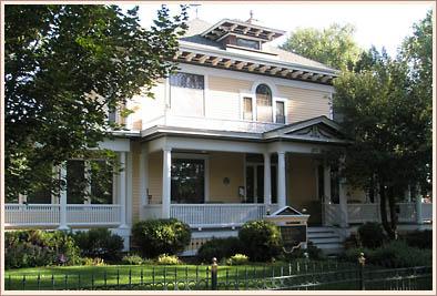 1904 American Foursquare photo