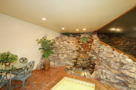 Spa Grotto