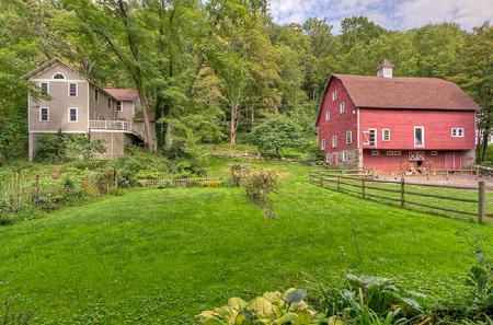 1902 Farmhouse photo