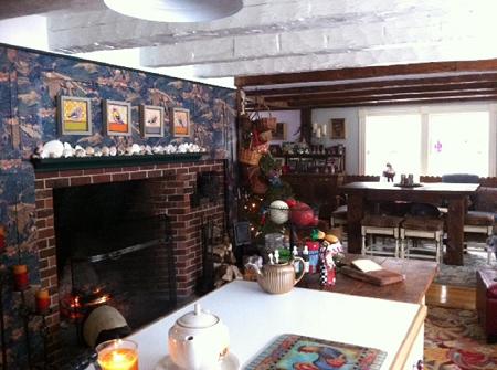 Colonial Kitchen & Fireplace