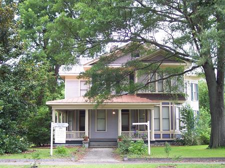 1888 Victorian: Queen Anne photo