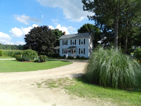 1920 Farmhouse photo