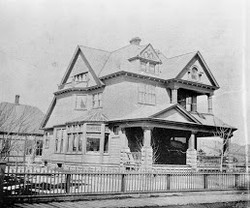 1892 Victorian: Eastlake photo