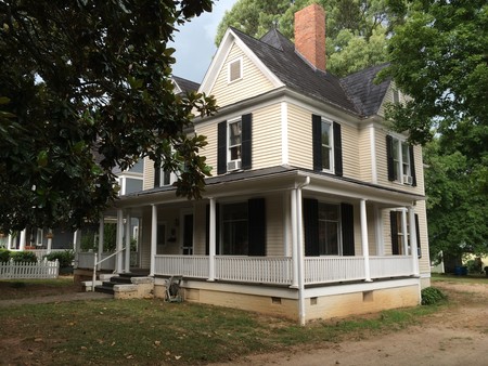 1900 Victorian: Queen Anne photo