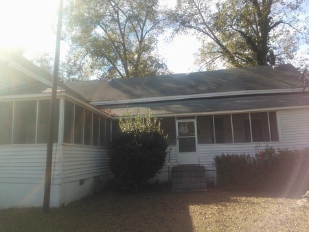 Rear ell screened porch