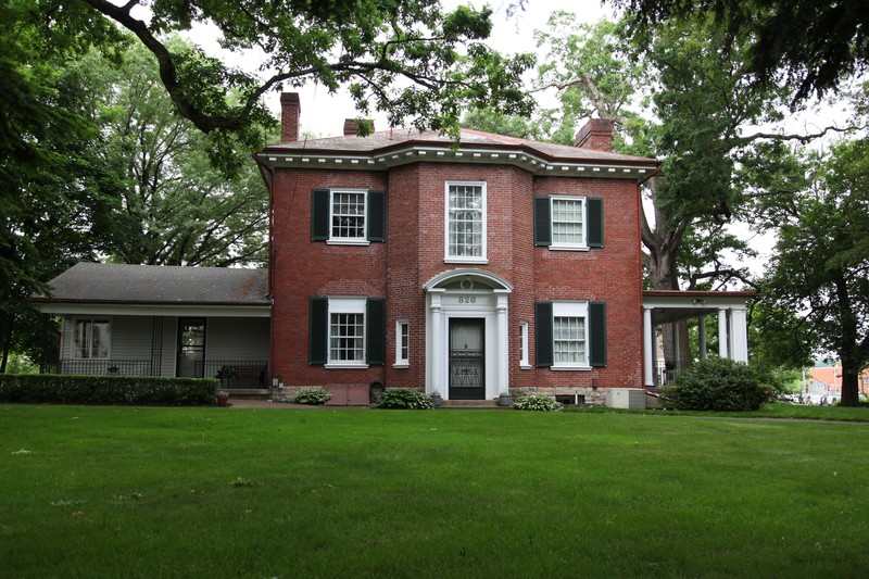 1871 Italianate in Zanesville, Ohio - OldHouses.com