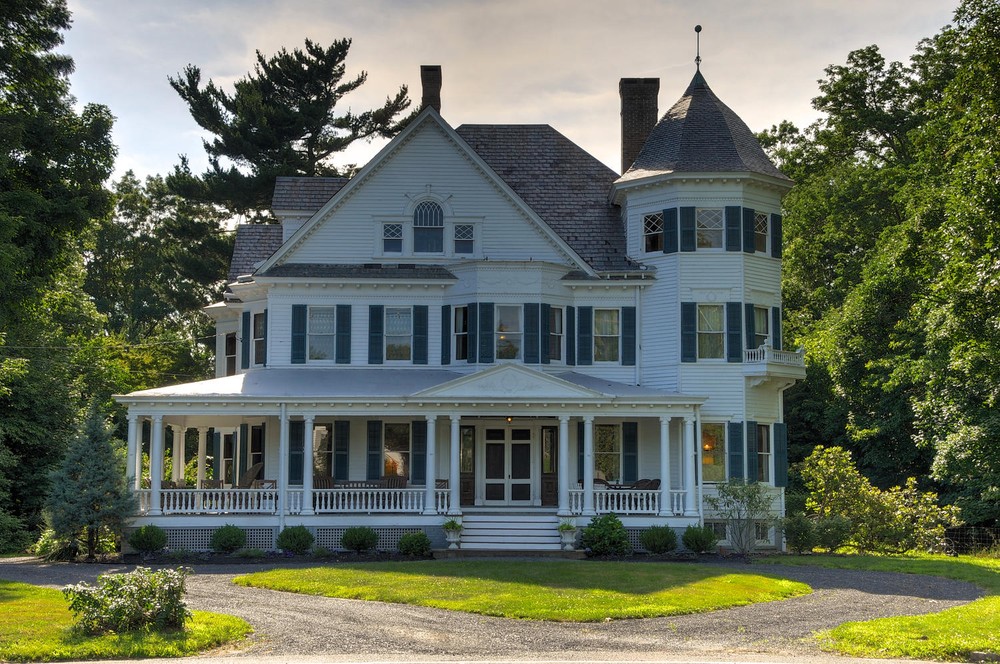 1904 Victorian For Sale in Crosswicks, New Jersey