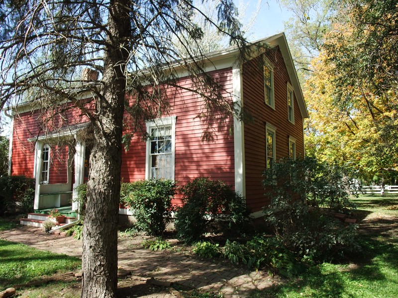 1855 Red Oak House