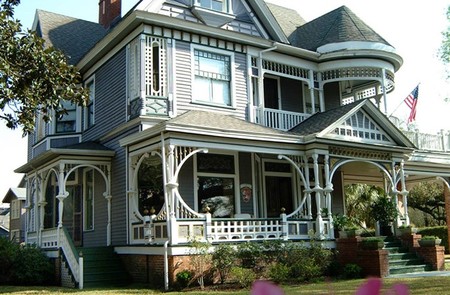 1897 Victorian: Queen Anne photo